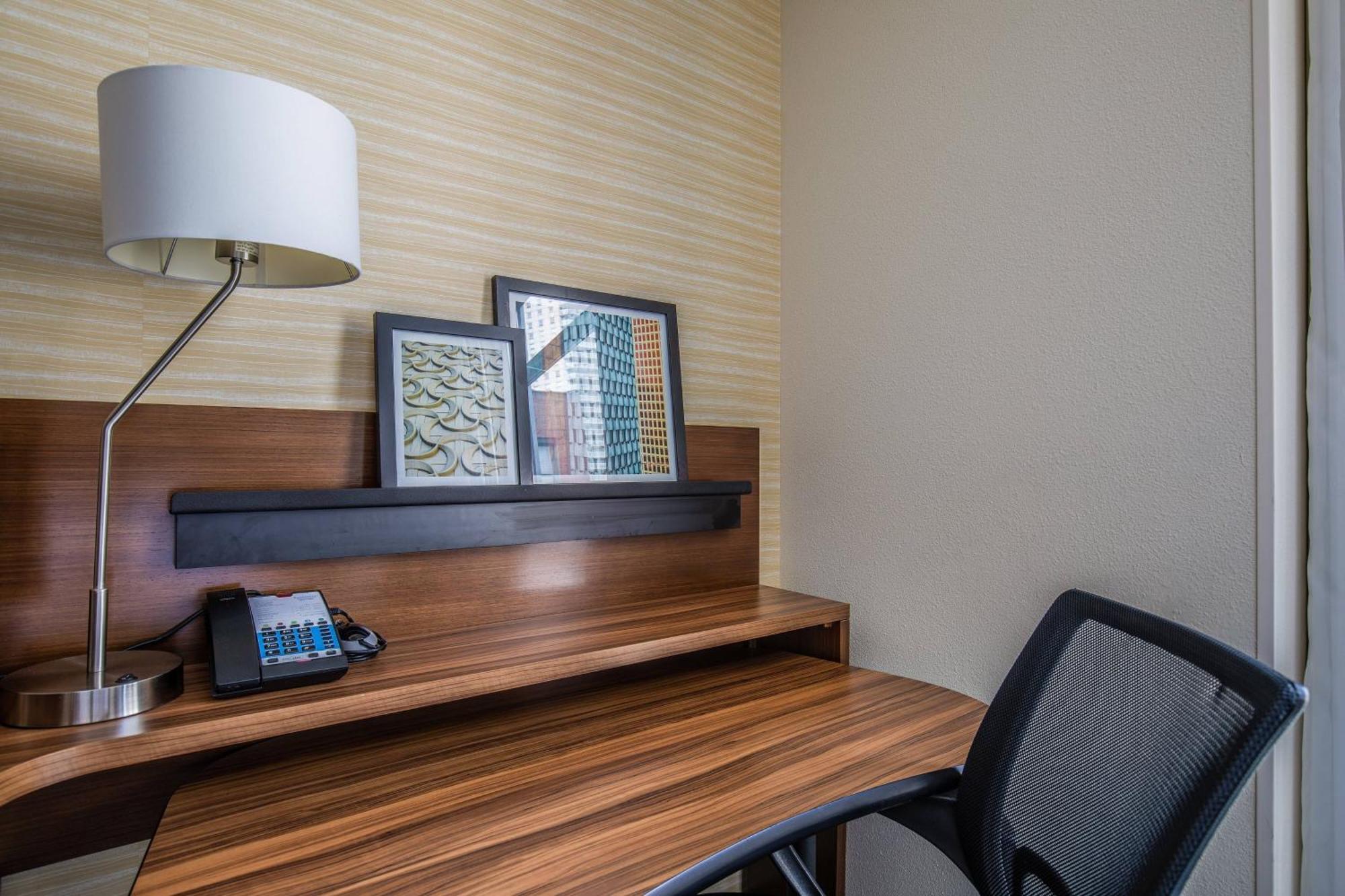 Fairfield Inn And Suites Chicago Downtown-River North Luaran gambar