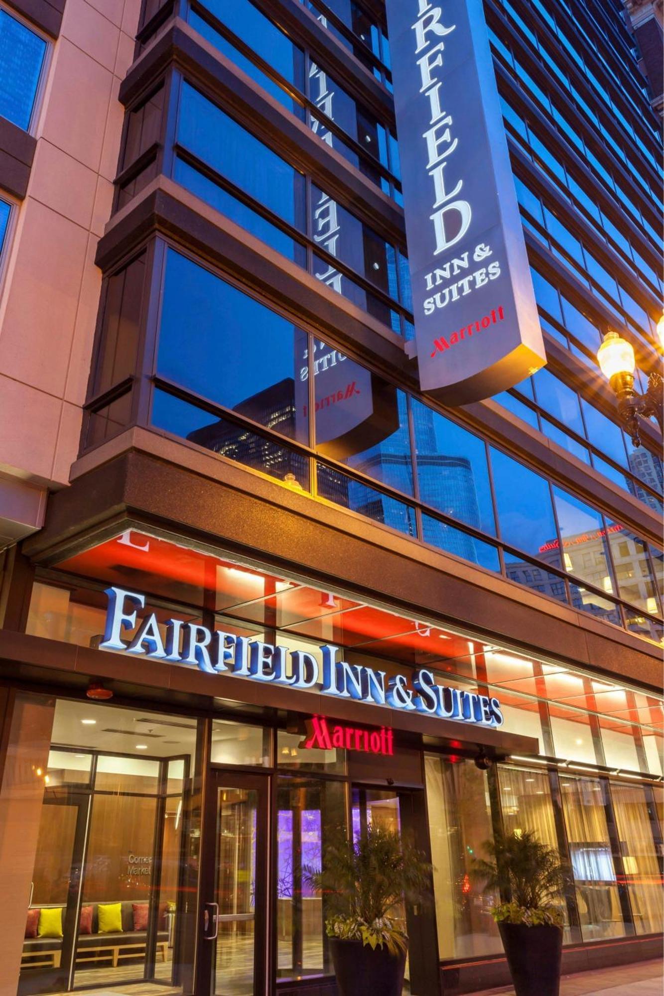 Fairfield Inn And Suites Chicago Downtown-River North Luaran gambar